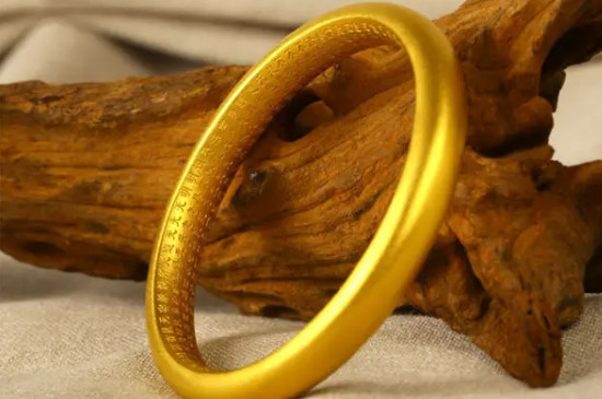 古法金手鐲和金手鐲有什么不同