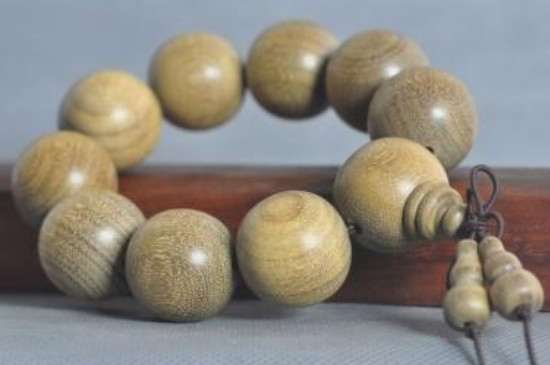 金絲楠木手串怎么辨認(rèn)