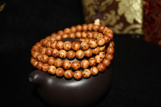 崖柏手串怎么看好壞