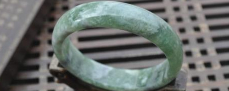 藍(lán)田玉怎么養(yǎng)才亮