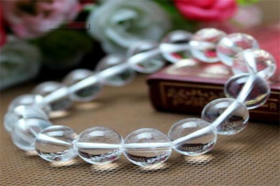 白水晶手鏈戴哪只手