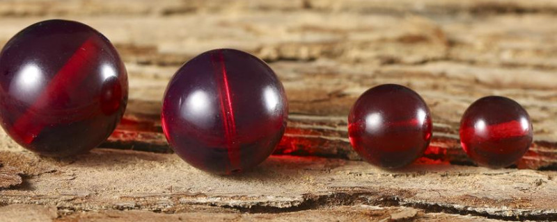 二代血珀的鑒別方法