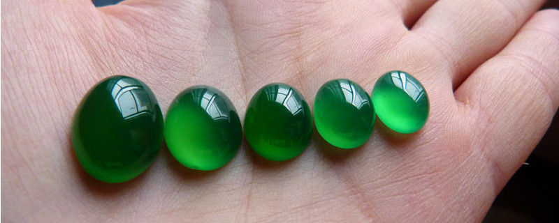 鑒別綠瑪瑙最簡(jiǎn)單方法