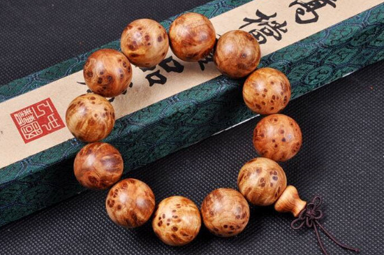 長(zhǎng)期佩戴崖柏的好處