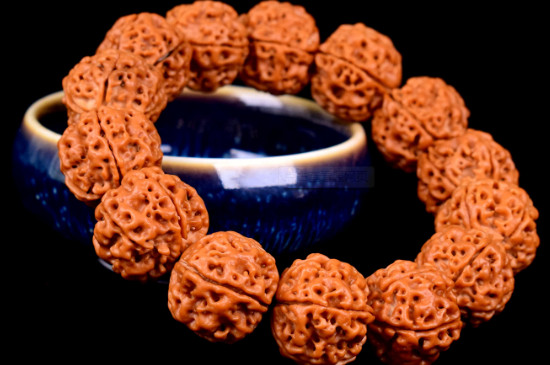 金剛菩提12顆還是13顆