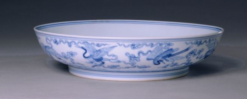 雍正青花瓷特點