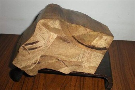 金絲楠不能佩戴嗎，戴金絲楠的注意事項(xiàng)