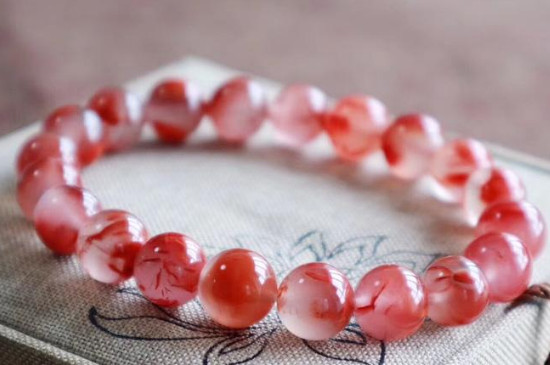 南紅荔枝凍怎么辨別真假