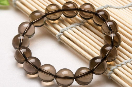 白水晶配茶晶好嗎，白水晶配茶晶的好處