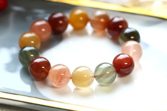 彩發(fā)晶是不是天然的