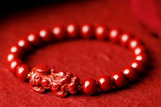 本命年朱砂手串戴哪只手，朱砂手串建議戴左手