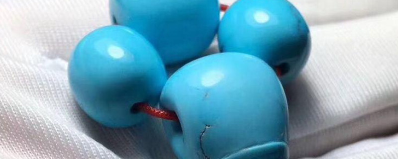 松石藍(lán)色和綠色區(qū)別