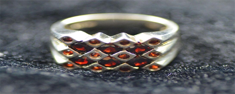 石榴石是紅寶石嗎