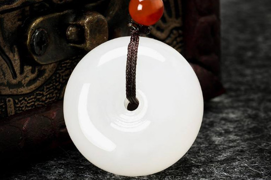 阿富汗玉和漢白玉的區(qū)別