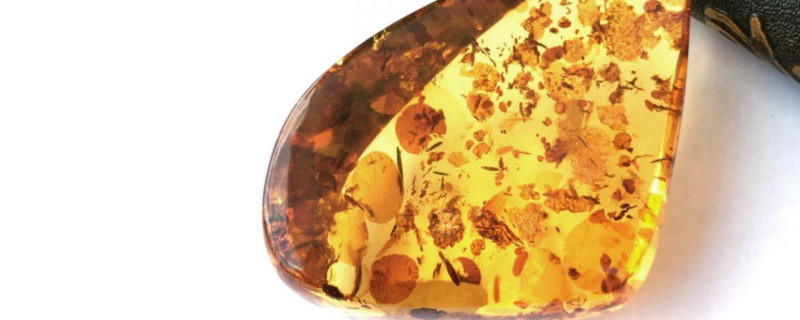 花珀怎么辨認(rèn)是否天然