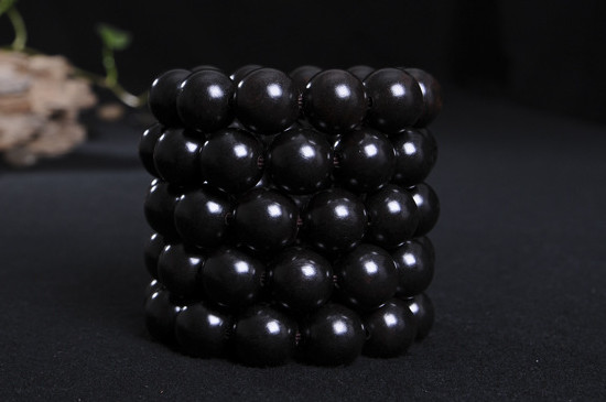 紫光檀手串的功效與作用