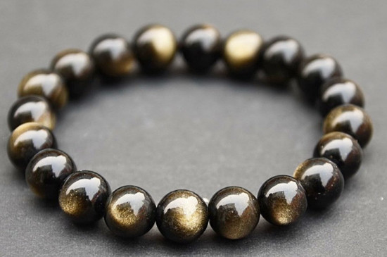 金曜石與黑曜石的區(qū)別