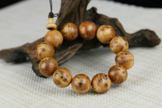 崖柏拋光最簡單的方法