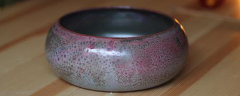 鈞瓷的特點(diǎn)