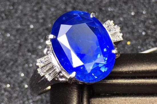 坦桑石的寓意和功效