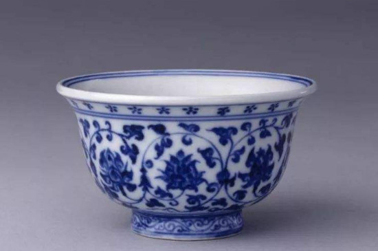 元青花瓷器特點(diǎn)及鑒別