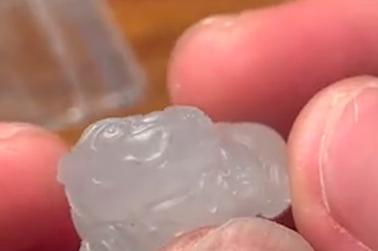 手鏈貔貅頭朝哪邊