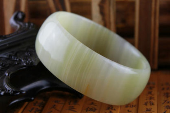 藍田玉怎么分好壞