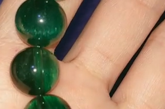 發(fā)晶的寓意