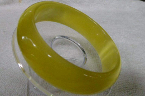 貓眼石手鐲價(jià)格，貓眼石手鐲的價(jià)格行情
