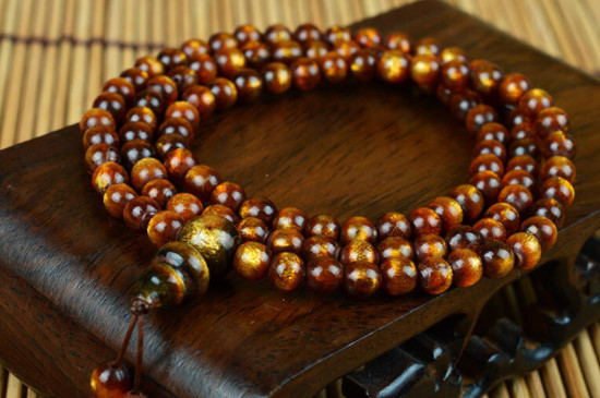 金絲柳手串真假辨別