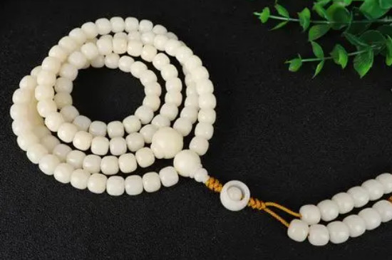 菩提手鏈戴在哪個手上