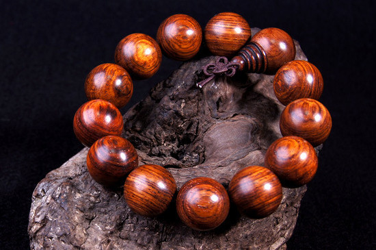 黃花梨手串真假辨別