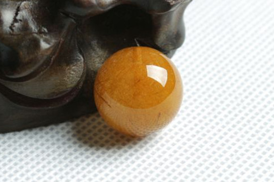 金發(fā)晶的寓意與功效
