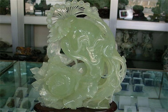 岫玉會越戴越透嗎，岫玉的保養(yǎng)事項