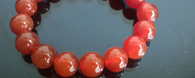 巴西瑪瑙和國(guó)產(chǎn)瑪瑙區(qū)別