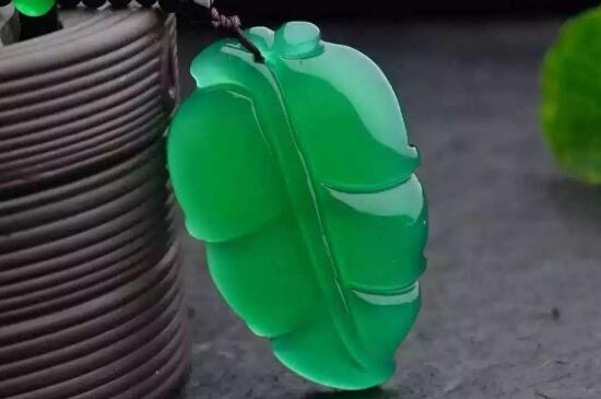 怎么鑒別綠玉髓的真假