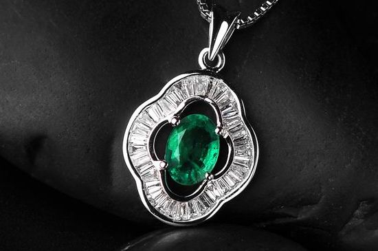 祖母綠佩戴禁忌，這幾個(gè)禁忌千萬不要犯