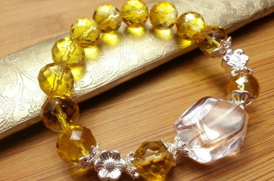 黃水晶的產(chǎn)地，挑選巴西黃水晶的方法