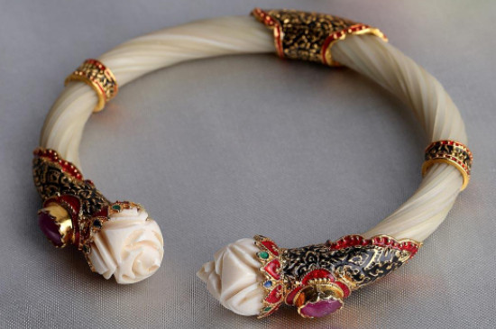 象牙保養(yǎng)用什么油