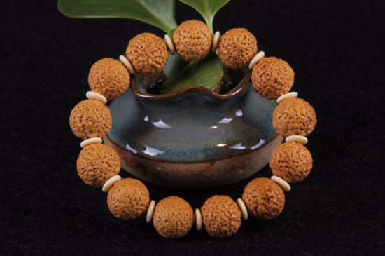 菩提子怎么佩戴