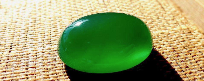 天然玉髓是什么是玉的一種嗎