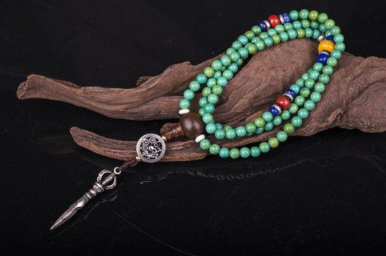 菱鎂礦綠松石是什么意思