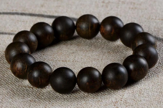 奇楠和沉香有什么區(qū)別?