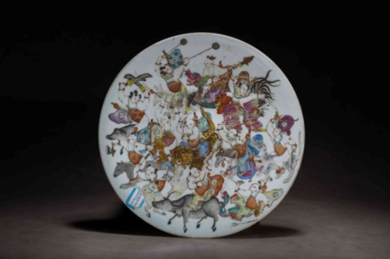 琺瑯彩和粉彩的區(qū)別