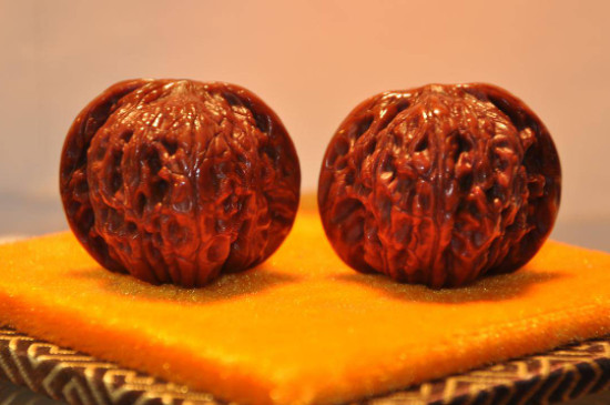 文玩核桃納米刷打底多久