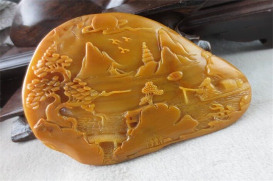 黃龍玉什么顏色最值錢，黃龍玉價(jià)格的影響因素