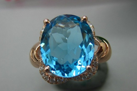 藍(lán)托帕石的功效與作用