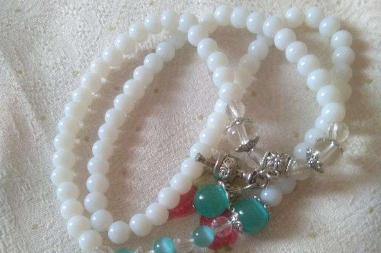 白色石榴石的功效與作用佩戴禁忌