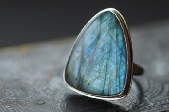 拉長石佩戴禁忌