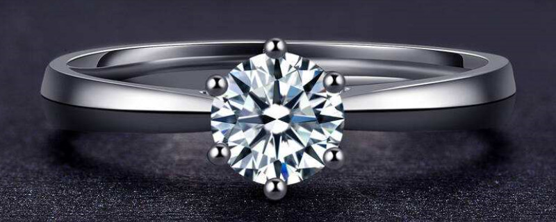 鉆石會發(fā)彩色的光嗎